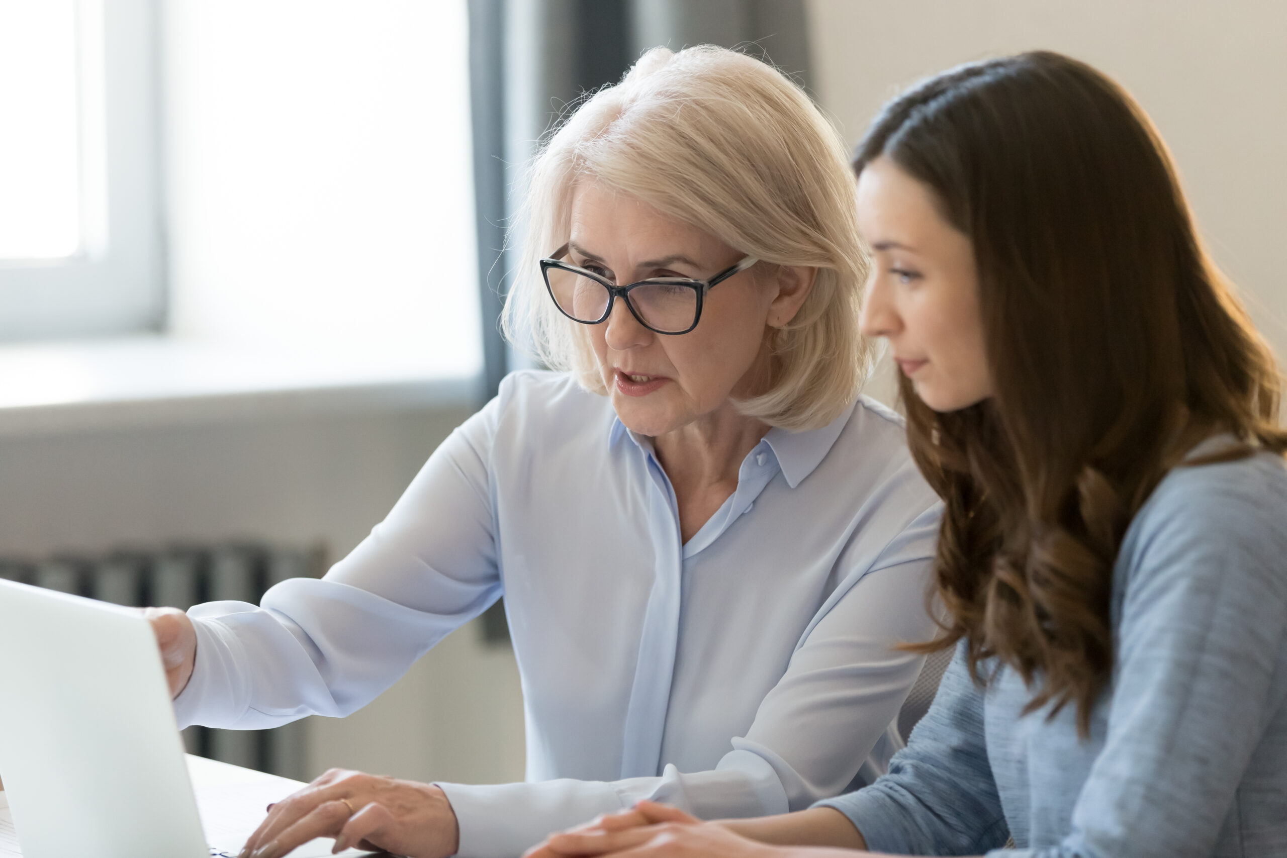 A marketing student with her mentor